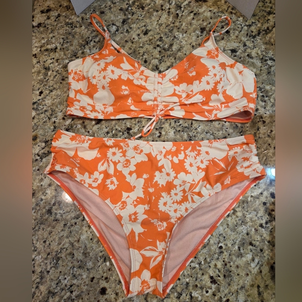Cupshe Coral and Cream Floral Drawstring Bikini - Picture 3 of 9